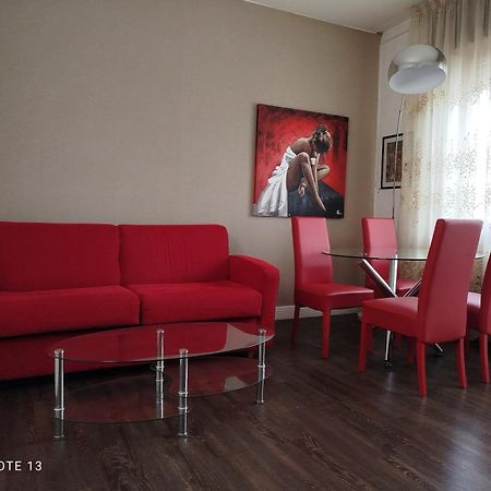 อพาร์ตเมนต์ 3 ห้องนอน 1 ห้องน้ำส่วนตัว ขนาด 75 ตร.ม. – เครอัซโซ Apartment วิเชนซา ภายนอก รูปภาพ